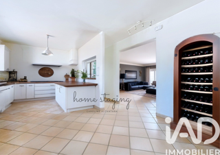  Maison  vendre 5 pices 162 m