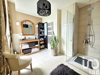  Maison � vendre 11 pi�ces 251 m�