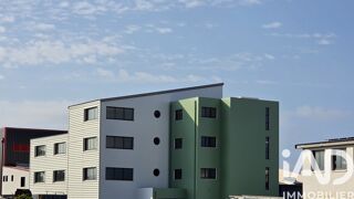  Immeuble � vendre 1040 m�