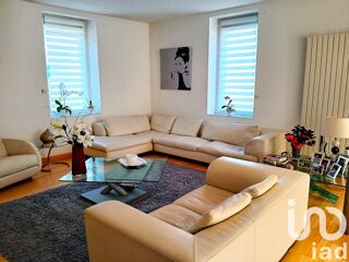  Maison  vendre 8 pices 319 m