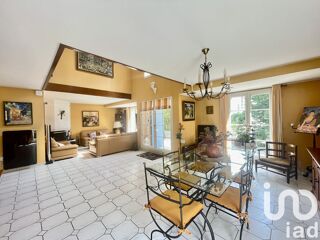  Maison � vendre 8 pi�ces 213 m�