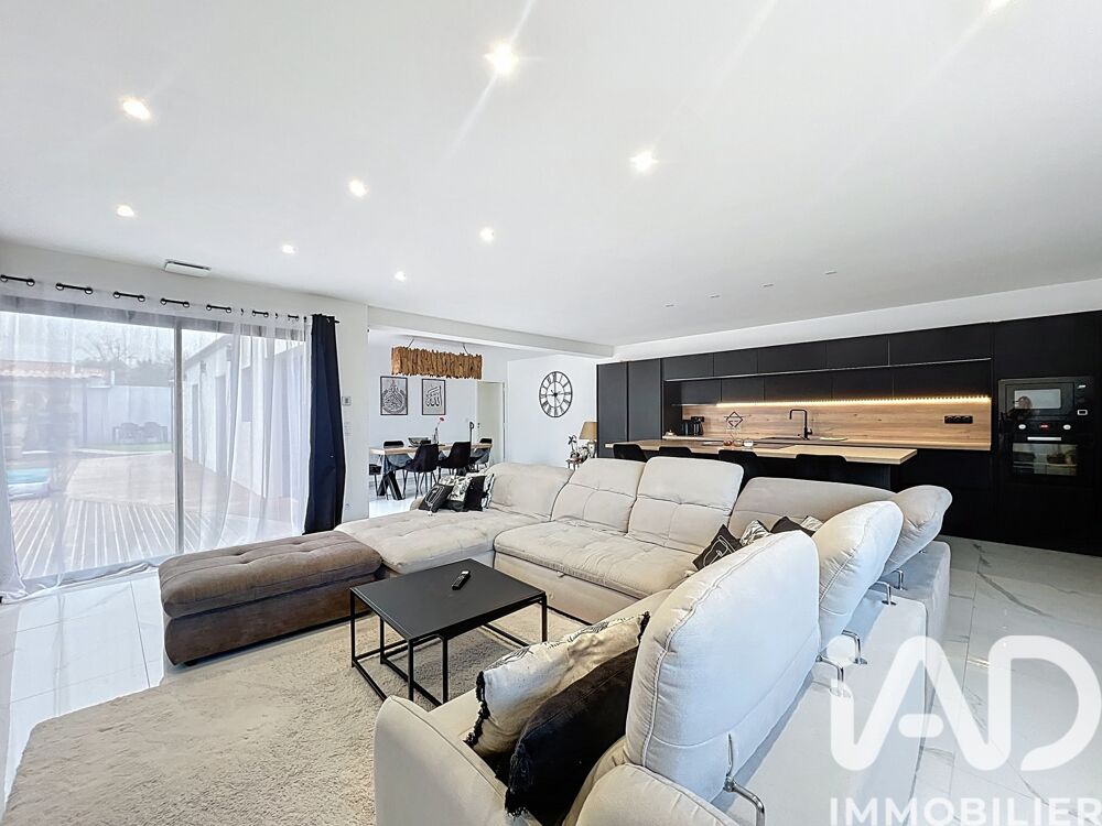 � vendre  Maison Charron (17230)