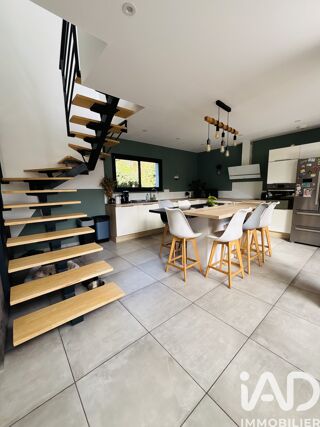  Maison  vendre 5 pices 135 m