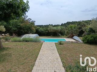  Maison  vendre 8 pices 198 m