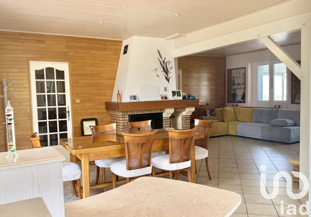 Vente Maison Vente Maison traditionnelle 5 pices Saint-tienne-de-mer-morte