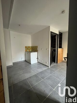  Immeuble  vendre 124 m