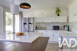  Maison � vendre 11 pi�ces 369 m�