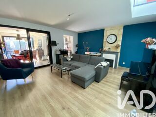  Maison  vendre 5 pices 123 m