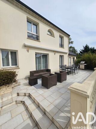  Maison � vendre 8 pi�ces 211 m�