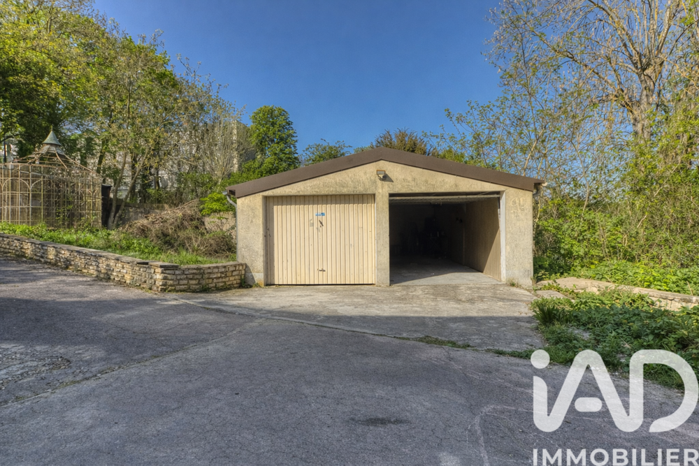 � vendre  Villa Noisy-le-Grand (93160)