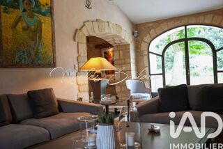  Maison  vendre 8 pices 310 m