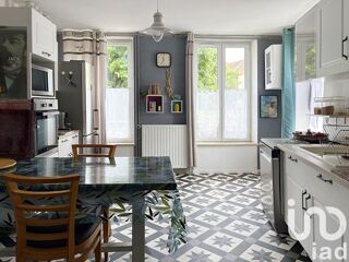  Maison � vendre 7 pi�ces 220 m�