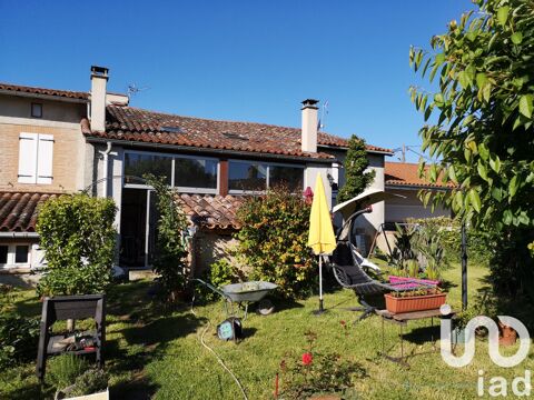   Vente Maison traditionnelle 8 pi�ces Maison - 8 pi�ce(s) - 234 m�