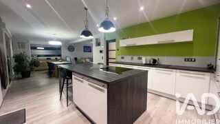  Maison � vendre 5 pi�ces 230 m�