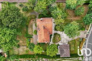  Maison � vendre 8 pi�ces 223 m�