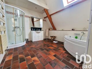  Maison � vendre 8 pi�ces 234 m�