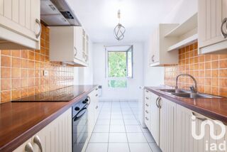  Appartement � vendre 3 pi�ces 77 m�