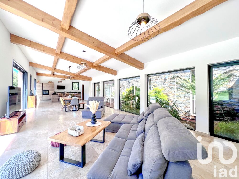  vendre  Maison Bagnols-en-Fort (83600)