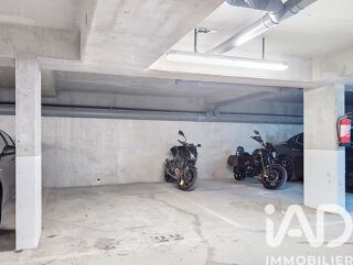  Parking / Garage � vendre 12 m�