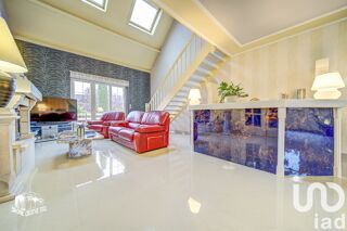  Villa � vendre 8 pi�ces 215 m�