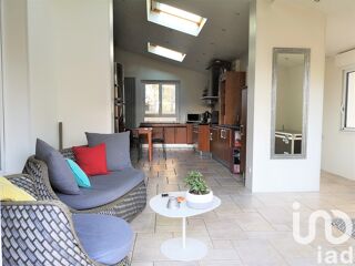  Maison � vendre 9 pi�ces 210 m�