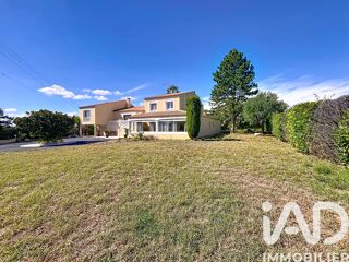  Maison � vendre 5 pi�ces 240 m�