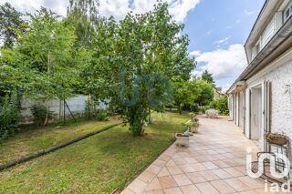  Maison � vendre 8 pi�ces 195 m�