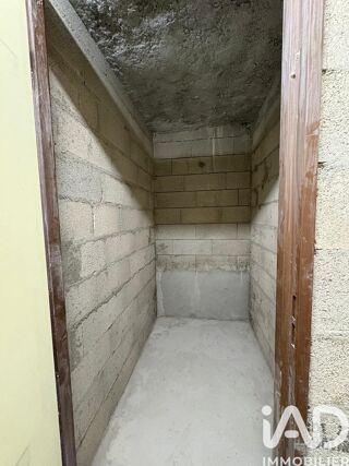  Parking / Garage � vendre 12 m�