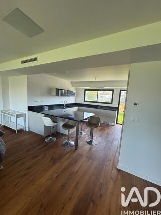 Villa � vendre 4 pi�ces 178 m�
