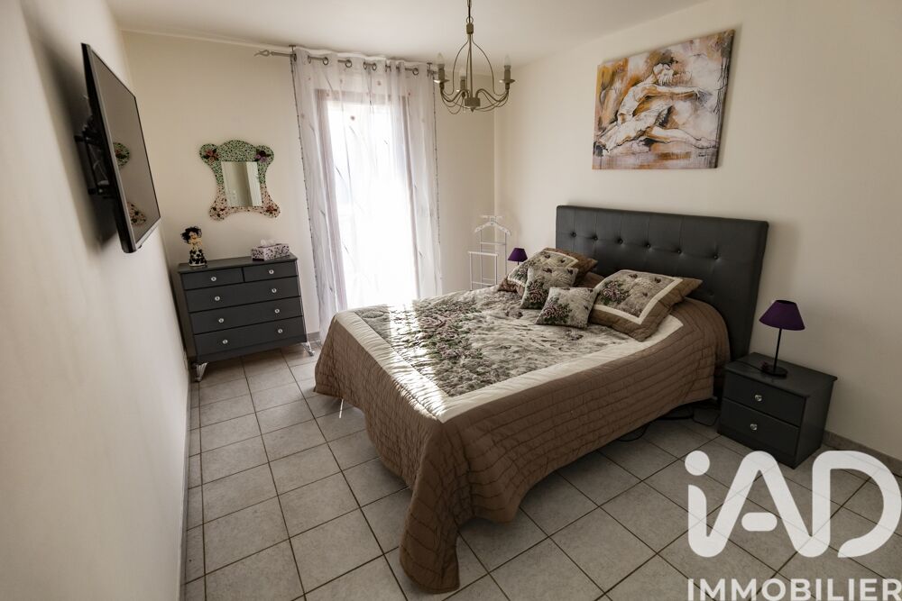 � vendre  Maison Les Angles (66210)