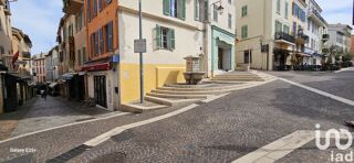  Immeuble � vendre 70 m�