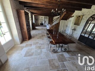  Maison  vendre 8 pices 210 m