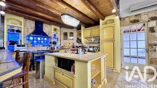  Maison � vendre 4 pi�ces 195 m�