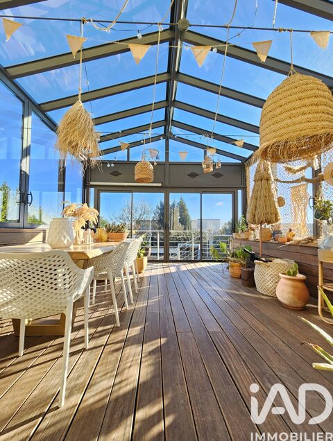   Vente Maison/villa 6 pi�ces Maison - 6 pi�ce(s) - 177 m�