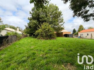  Terrain � vendre 700 m�