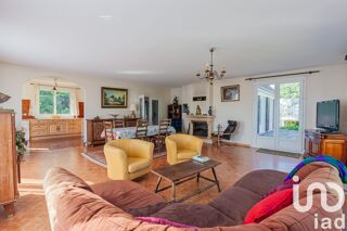  Maison  vendre 5 pices 143 m