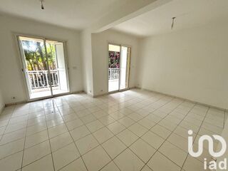  Immeuble � vendre 650 m�