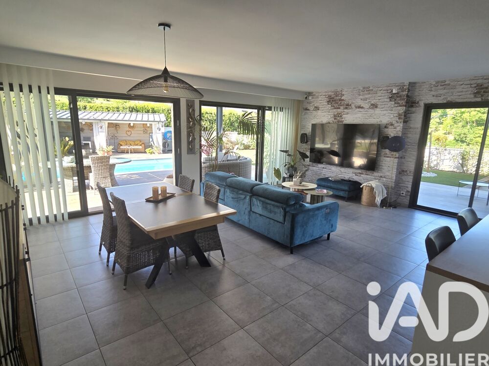 � vendre  Villa Beausemblant (26240)
