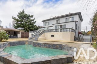  Maison � vendre 10 pi�ces 307 m�