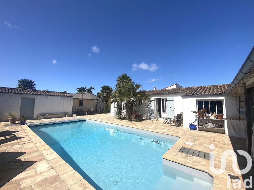 � vendre  Maison Loix (17111)