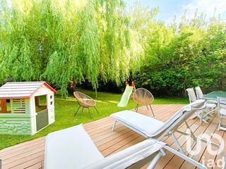  Maison  vendre 6 pices 210 m