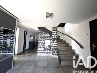  Maison � vendre 13 pi�ces 250 m�