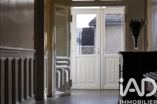  Maison � vendre 8 pi�ces 247 m�