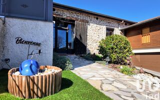  Maison  vendre 9 pices 380 m