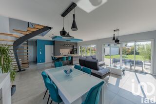  Villa  vendre 8 pices 181 m