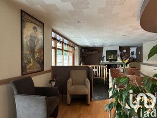  Immeuble � vendre 645 m�