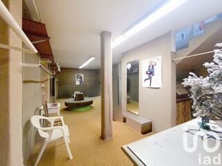  Immeuble � vendre 260 m�