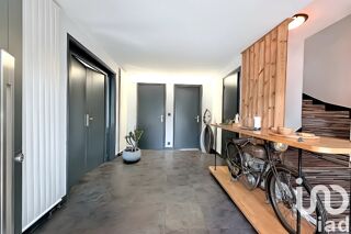  Maison  vendre 8 pices 256 m