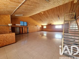  Immeuble � vendre 906 m�