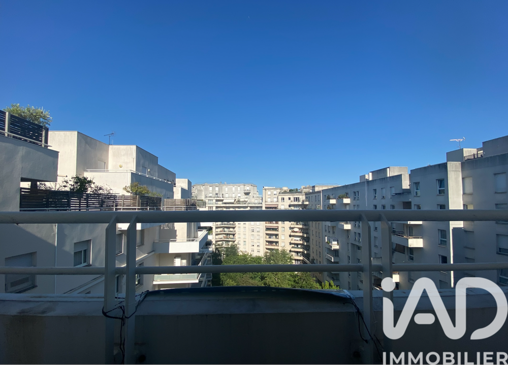 � vendre  Appartement Courbevoie (92400)